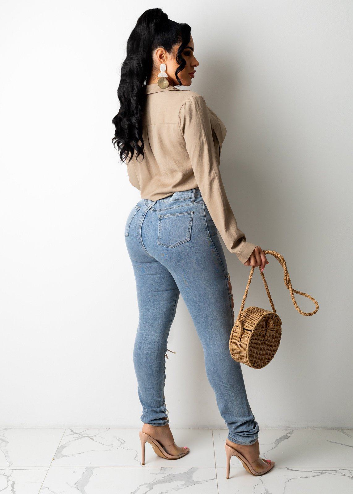 Light Wash High-Waisted Ripped Boyfriend Jeans | Boyfriend jeans, Cute  ripped jeans, Ripped jeans outfit